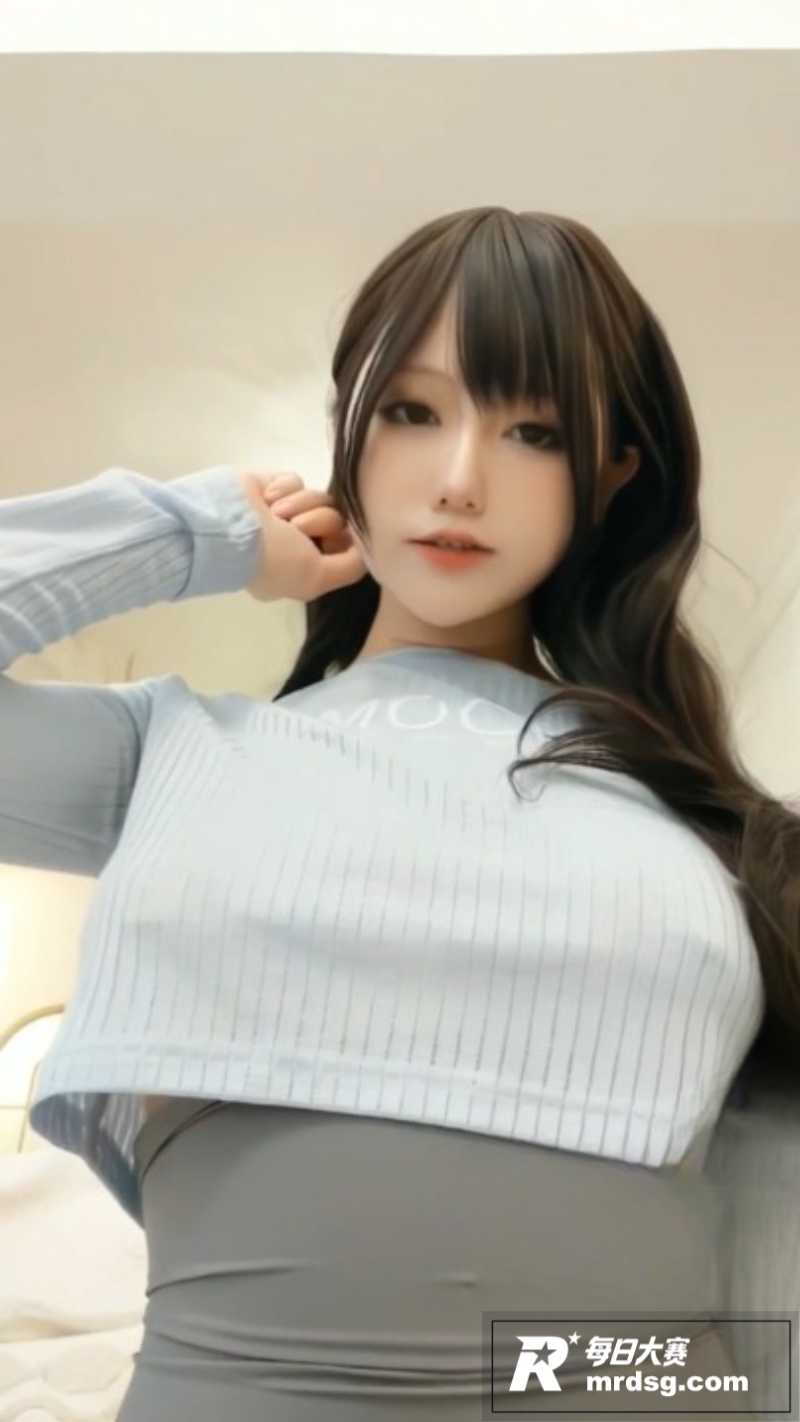 极品巨乳肥臀福利姬 相关图片11