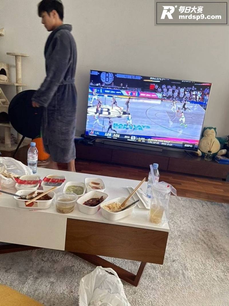 司晓迪再曝与鹿晗聊天相关图片19