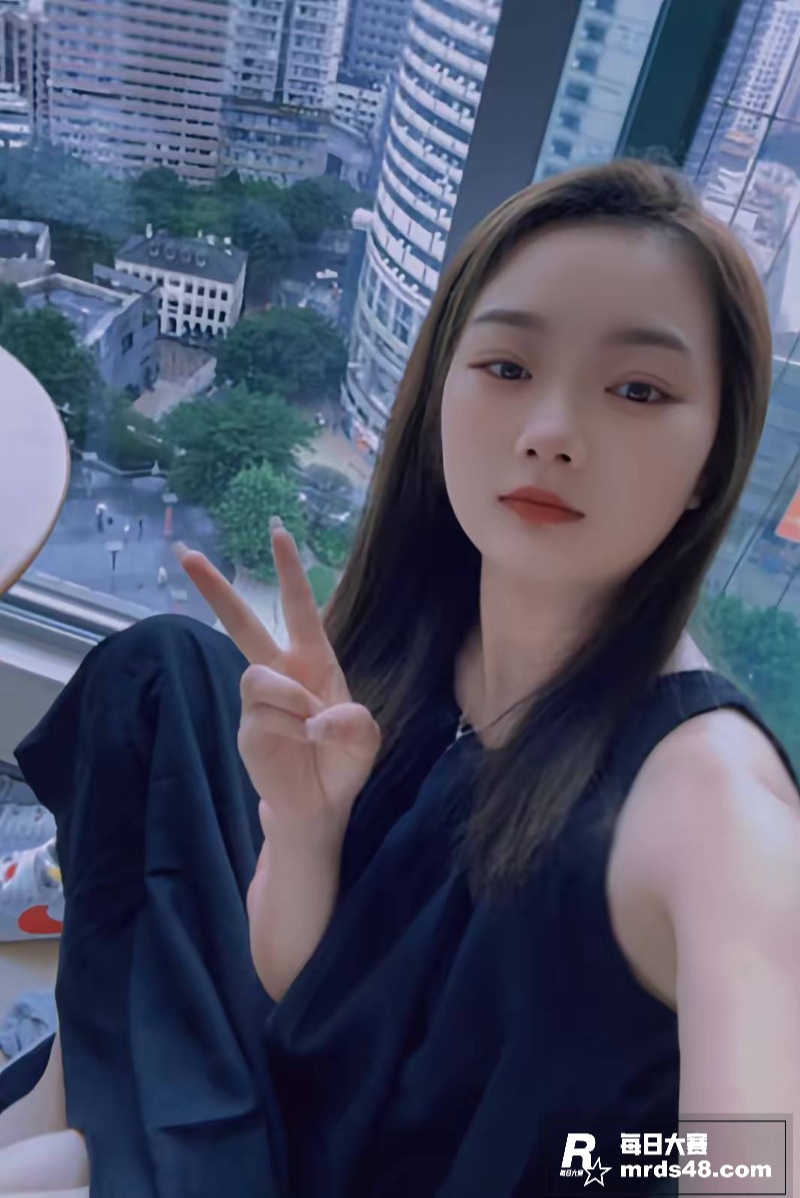 抖音网红 菲菲bab相关图片5 抖音网红 菲菲bab相关图片5