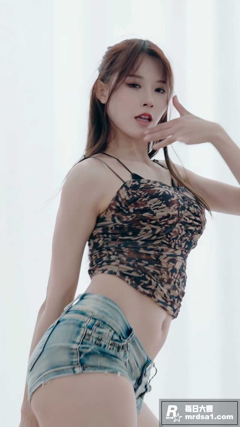 性感舞姬大PK 柒老相关图片5
