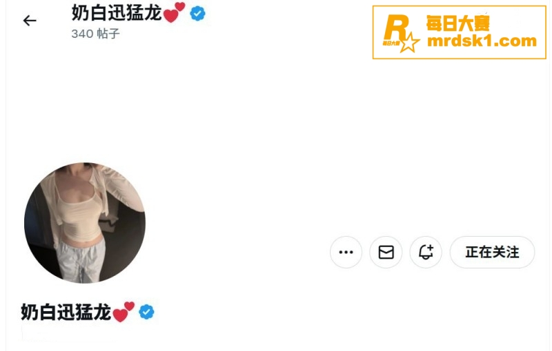 推特127w粉丝网黄相关图片1