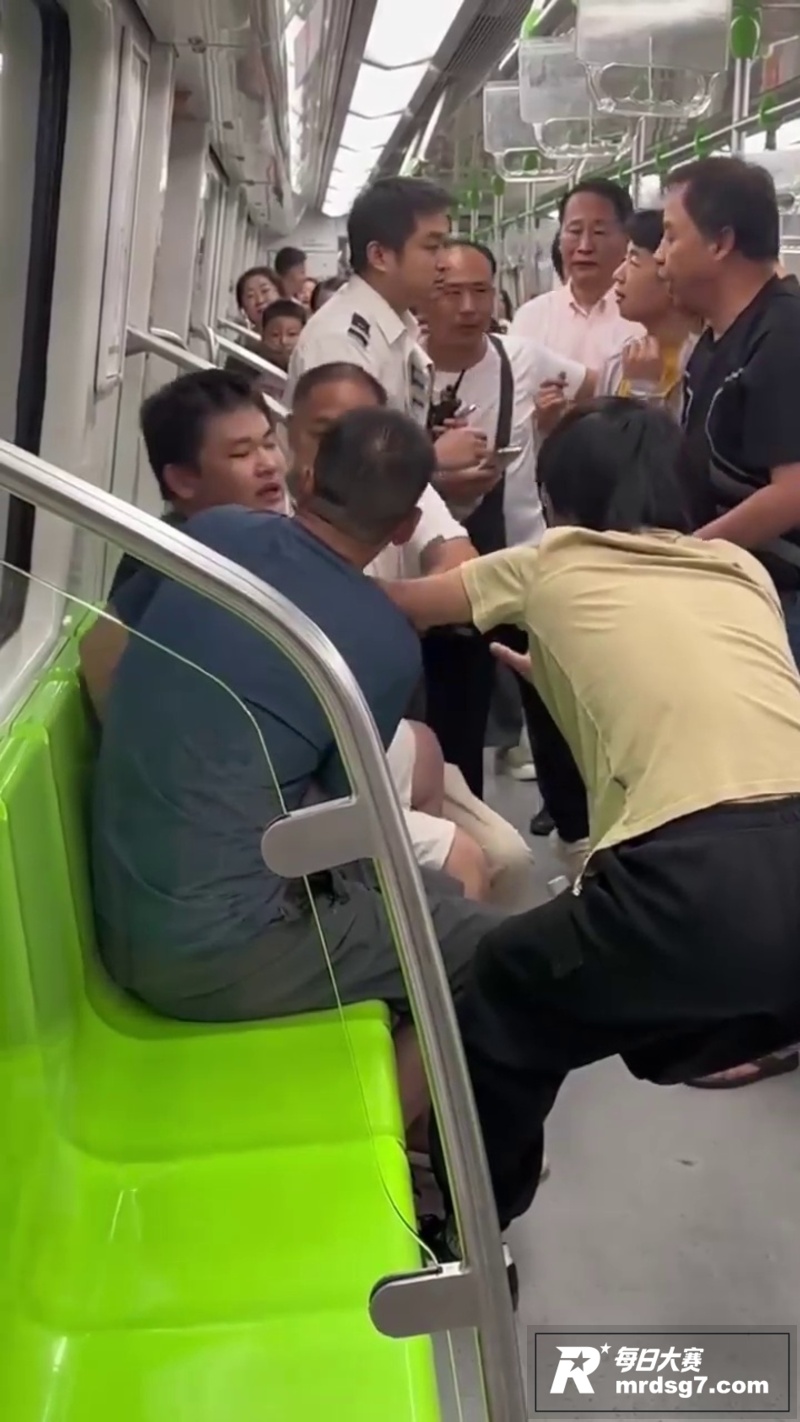 南京地铁三号线少年情相关图片8