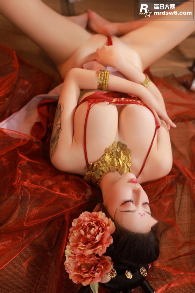 极品身材高颜值女神 相关图片11