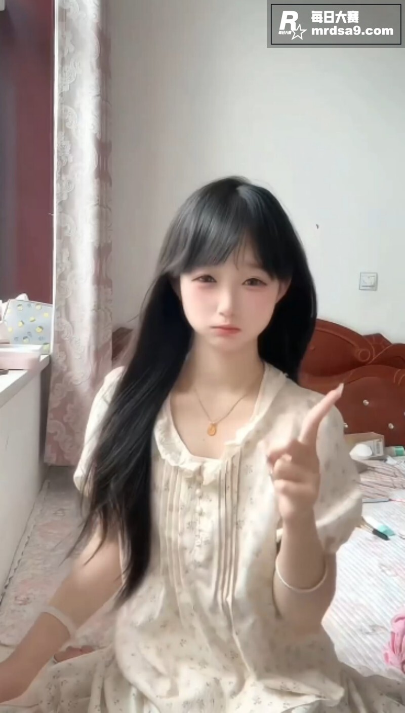 推特反差小母狗 原野相关图片2