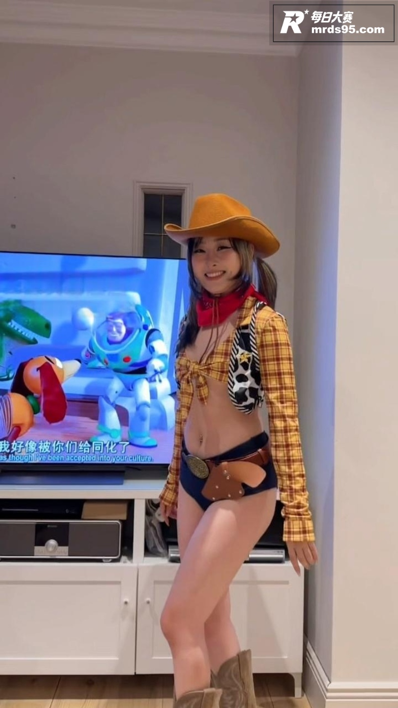 推特阿黑颜女神 噗噗相关图片1