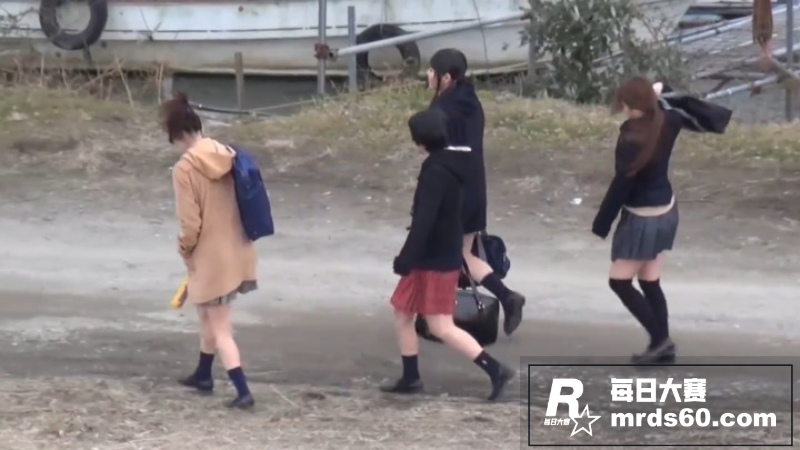 日本国中女学生日常玩相关图片1