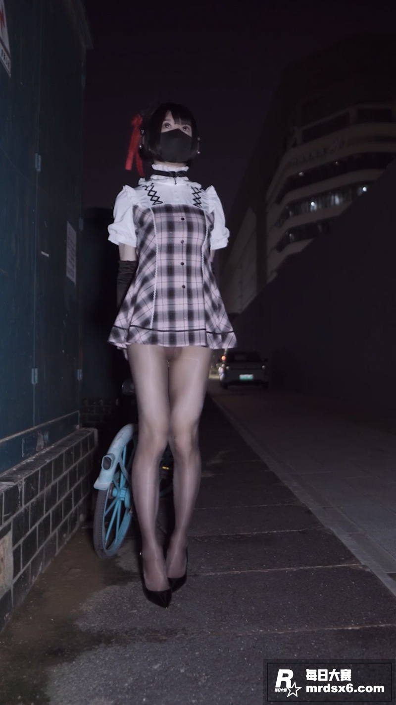 推特高颜值TS伪娘 相关图片1