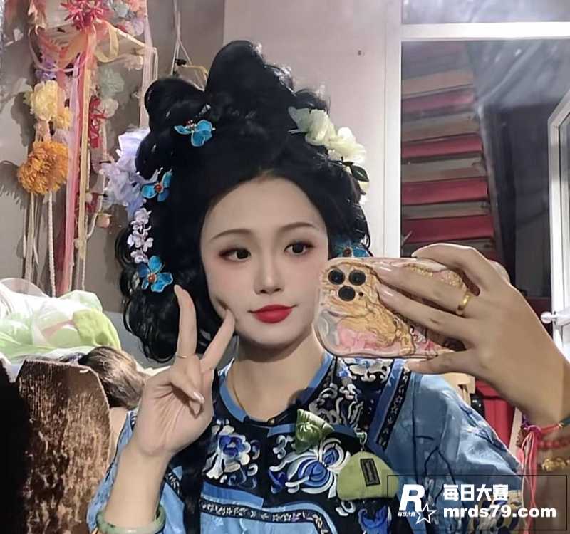 极品古装巨乳少妇 王相关图片7