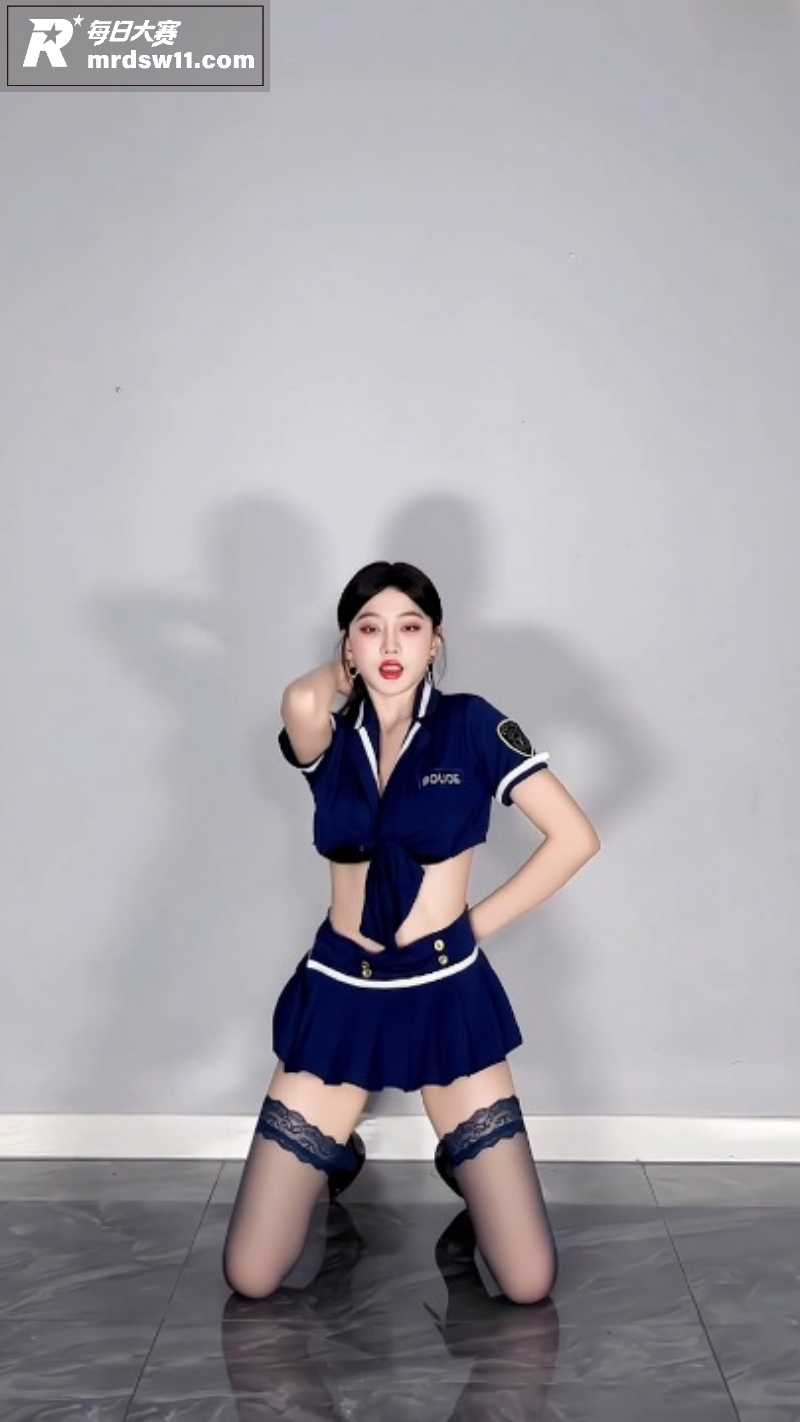 B站高颜值骚舞女神 相关图片1