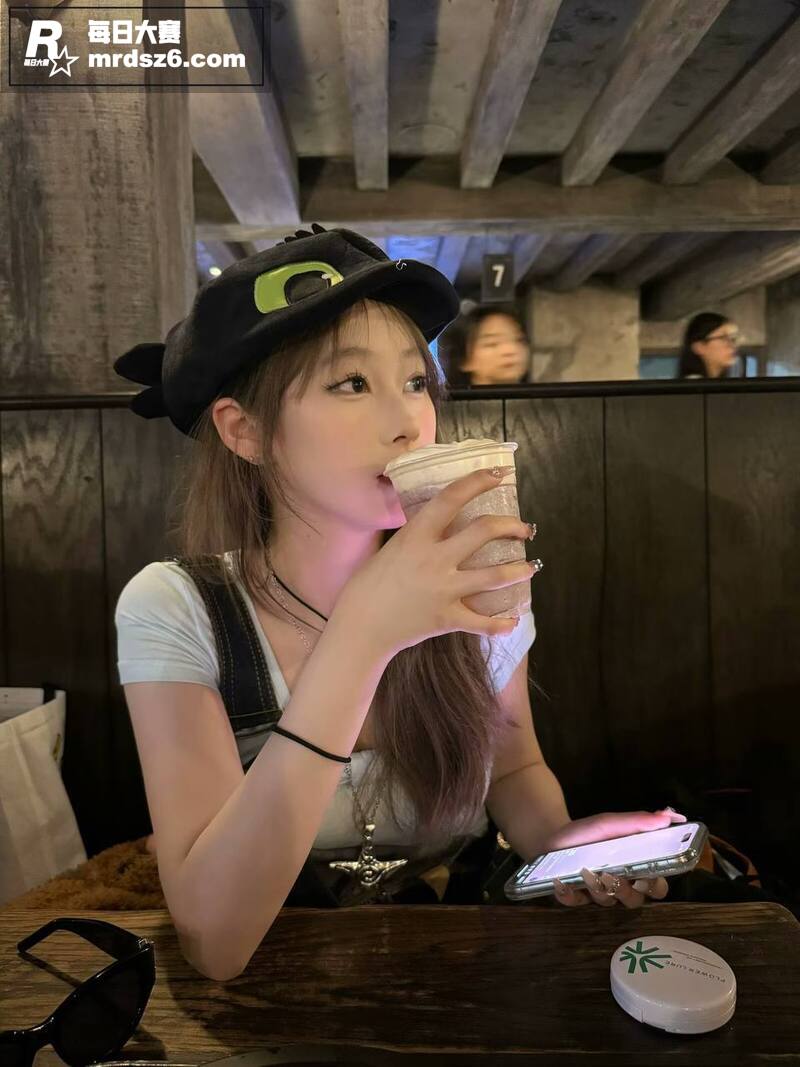 常州高三极品小母狗 相关图片1