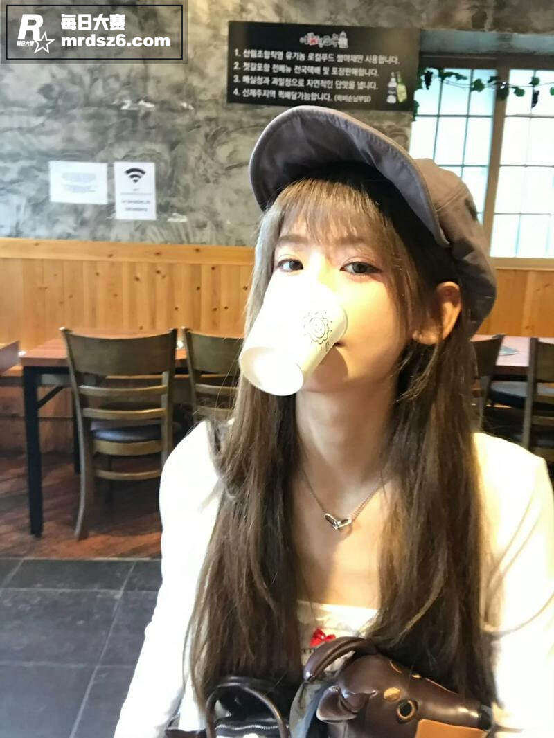 常州高三极品小母狗 相关图片4