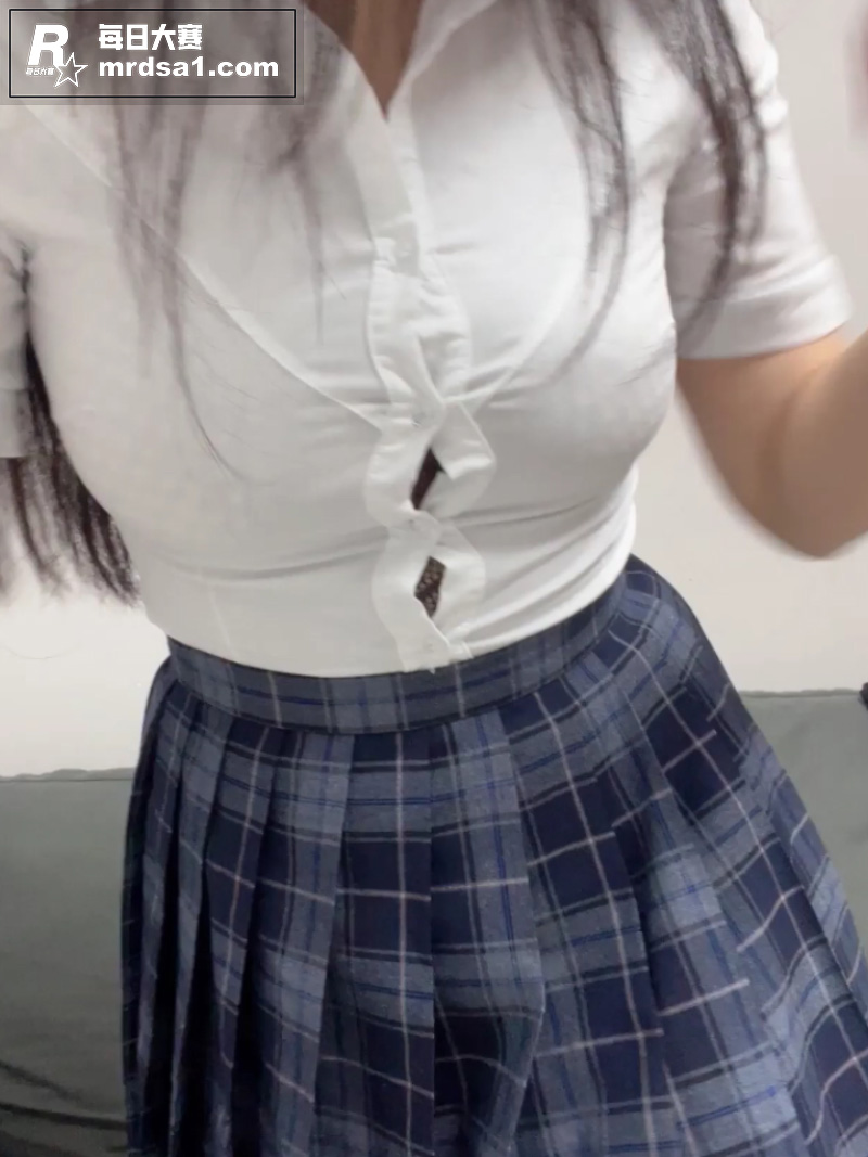 推特巨乳福利姬 梦中相关图片1
