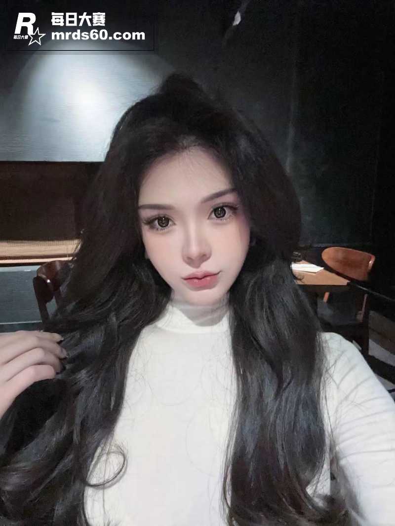 顶级名媛 黄丽娜 最相关图片1
