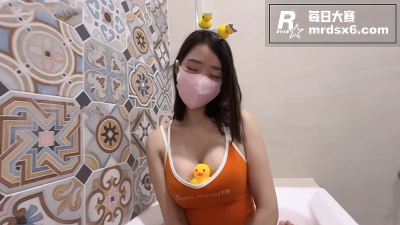 推特台湾美臀天后 E相关图片10