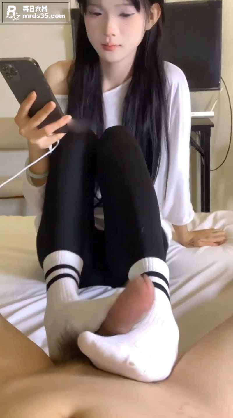 极品高颜值反差少女 相关图片8