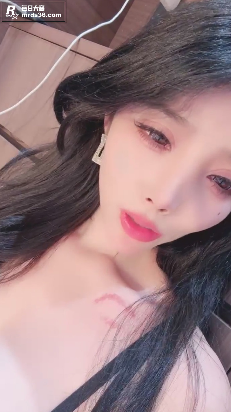 半糖巨乳喷水妖姬 若相关图片7