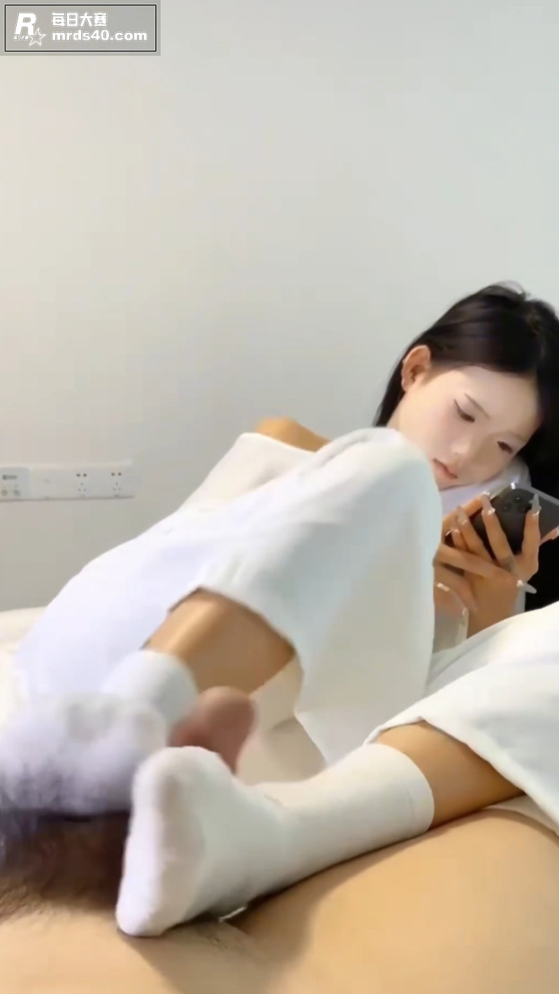 极品高颜值反差少女 相关图片5