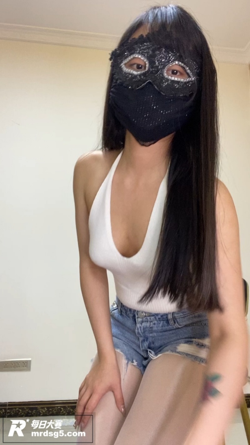 推特极品尤物女神 优相关图片1