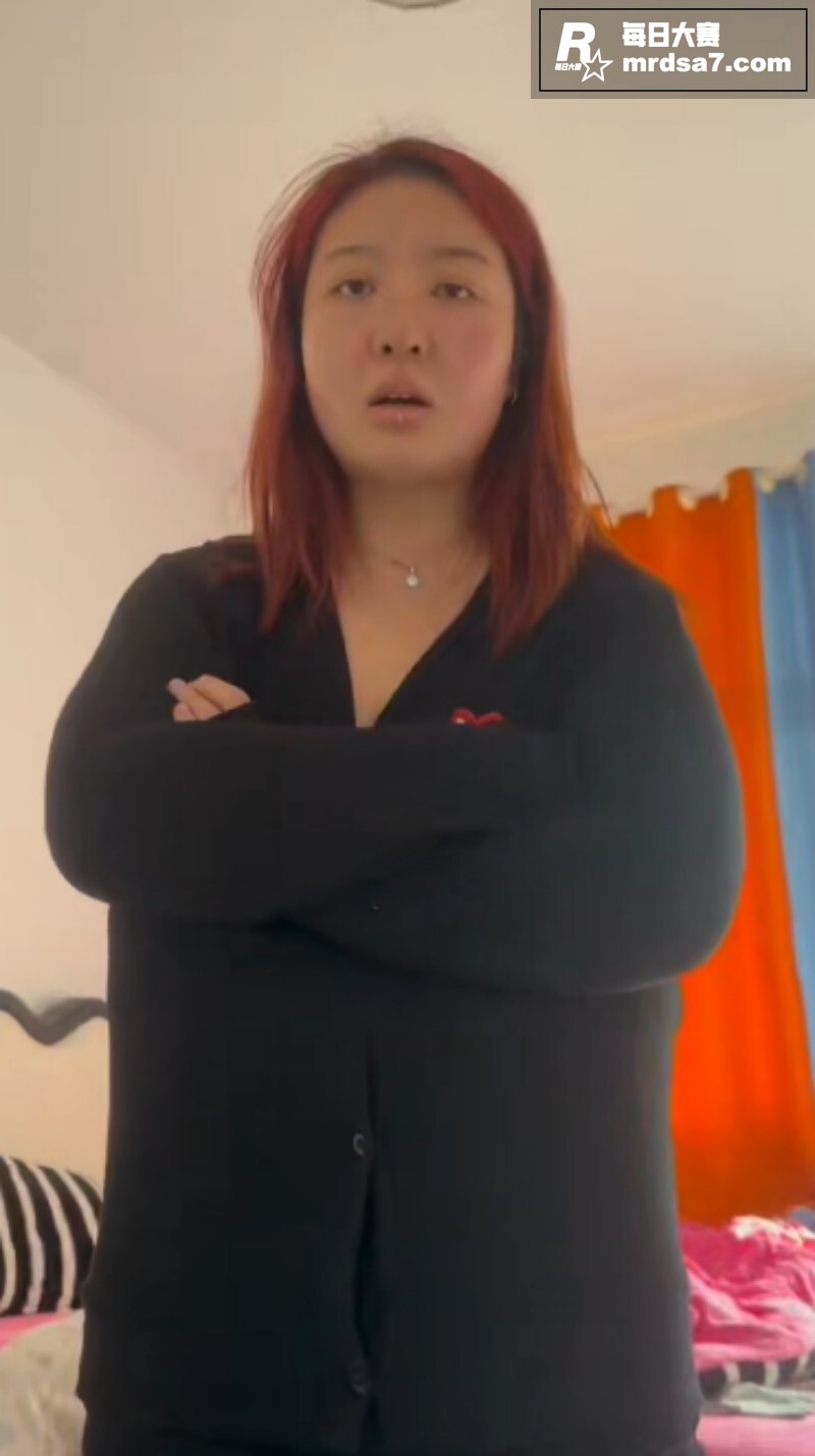 每日一抓！淫荡少妇出相关图片8