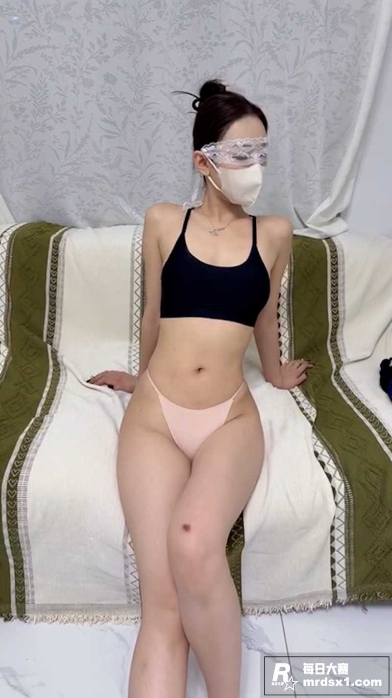 抖音极品女神 媚娘白相关图片2