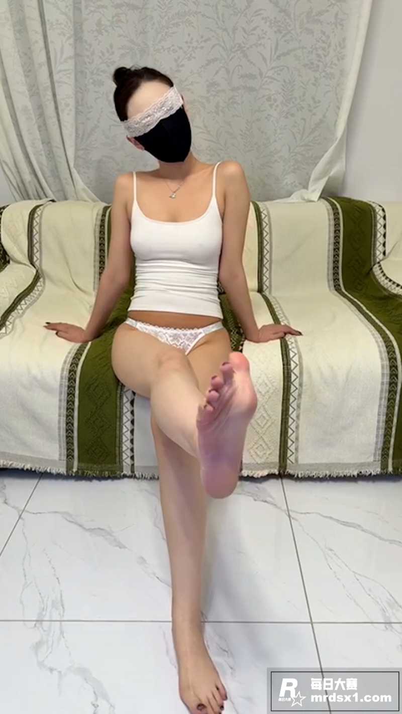 抖音极品女神 媚娘白相关图片4