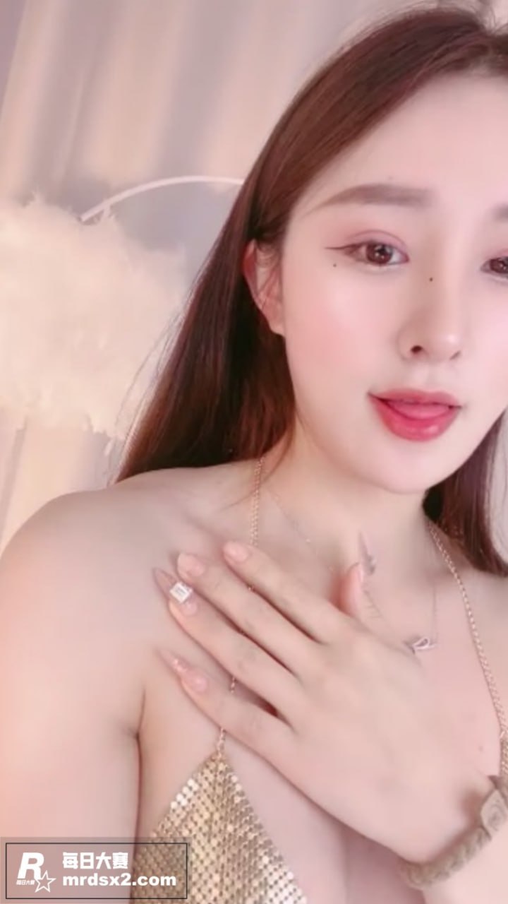 极品御姐女主播 一对相关图片1