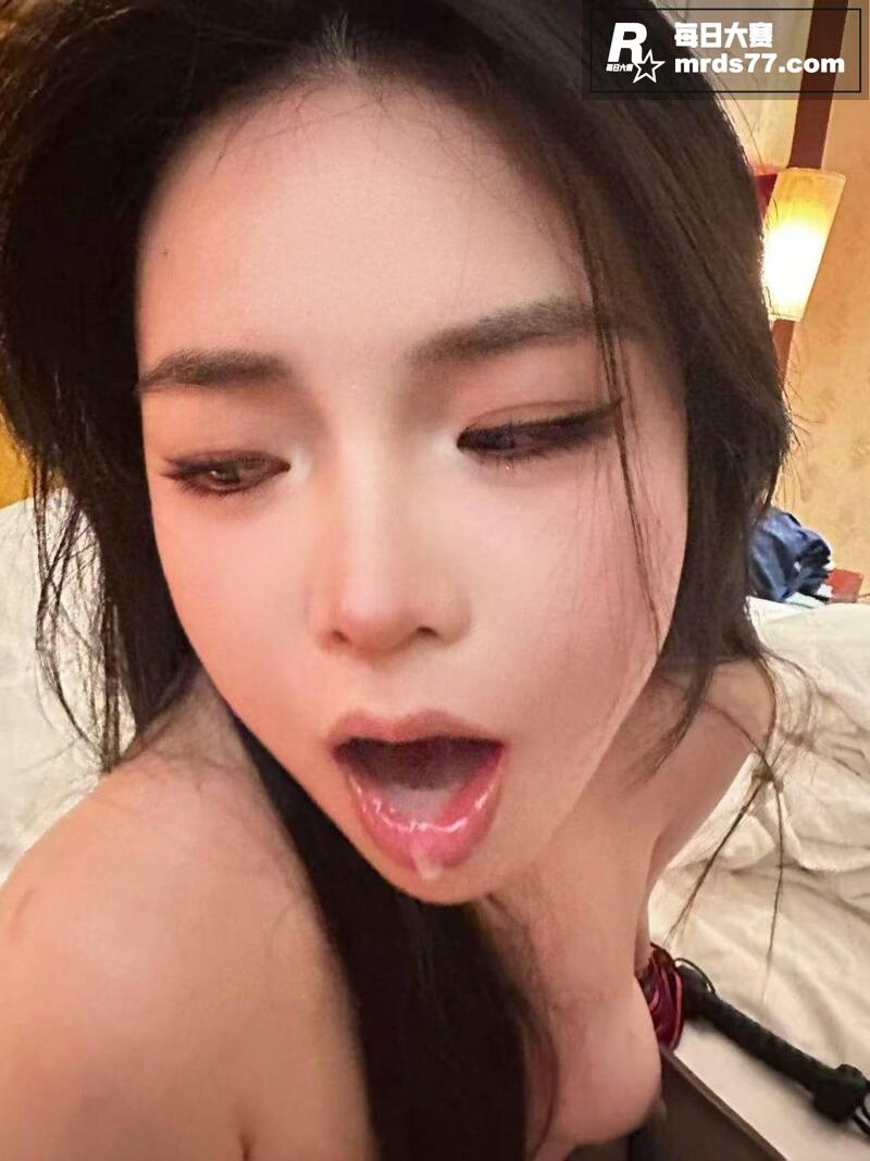 广东清远反差女护士 相关图片9