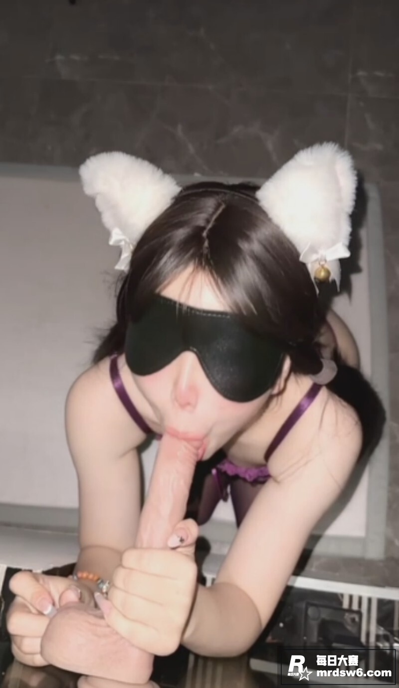 抖音擦边网红少女萝莉相关图片4