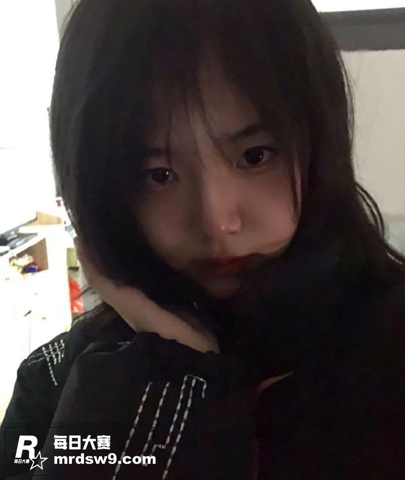 山西运城大一清纯短发相关图片4