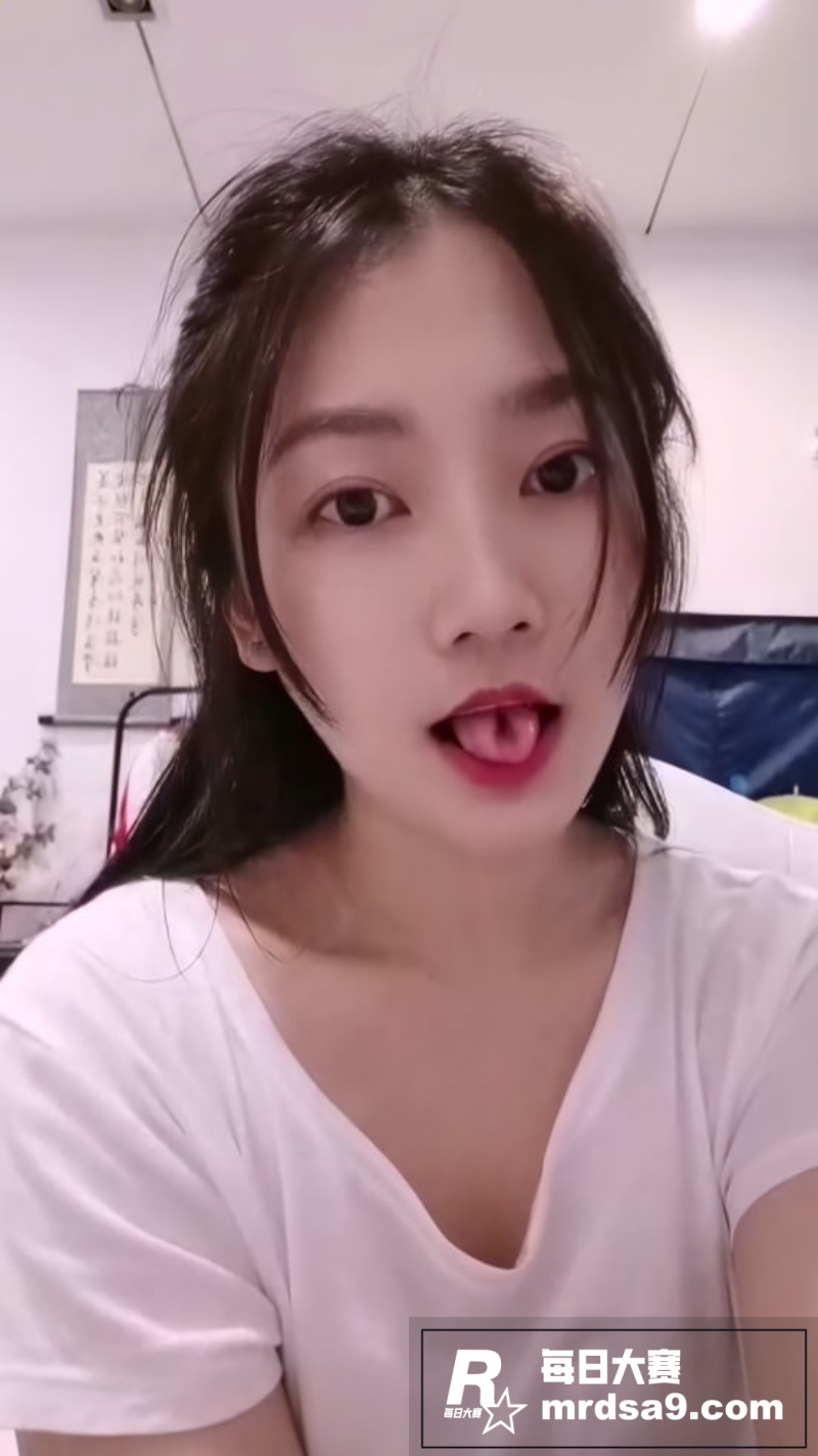 快手巧舌御姐网红 小相关图片2
