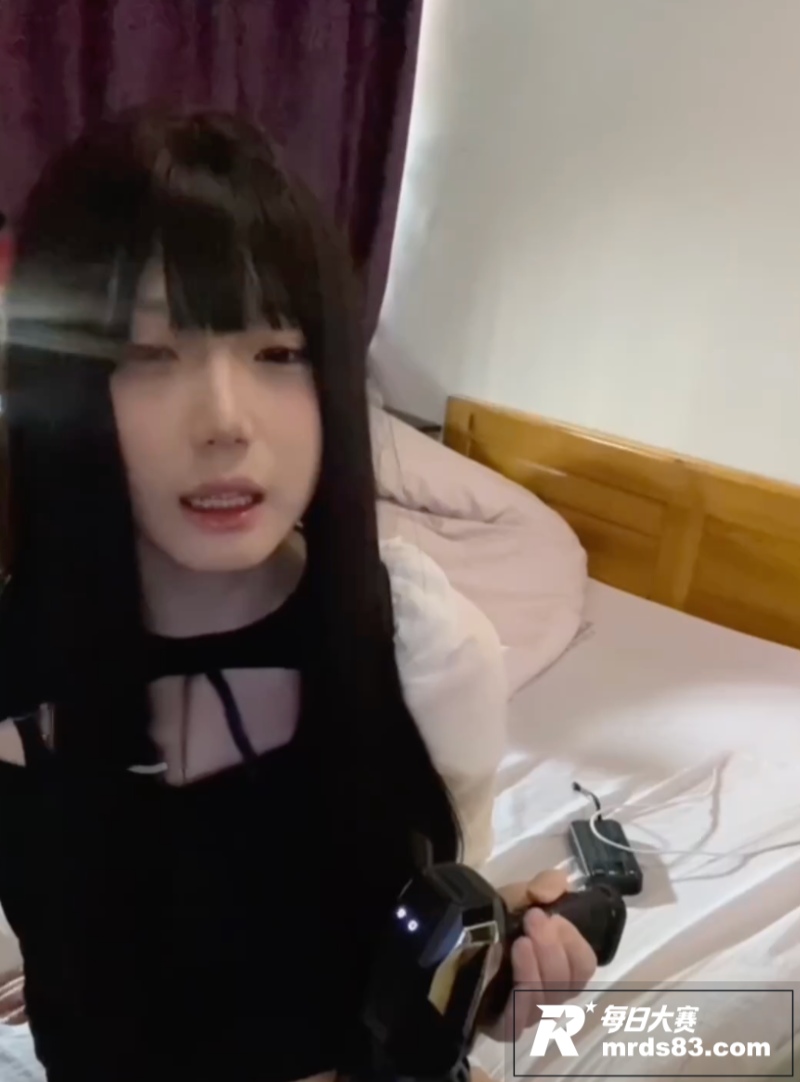 推特国产纯欲TS伪娘相关图片4