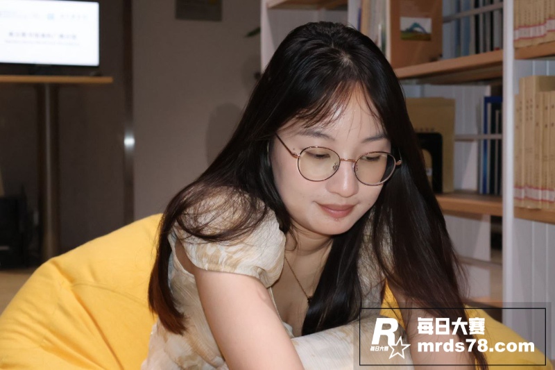 情侣自拍泄密视频全网相关图片2
