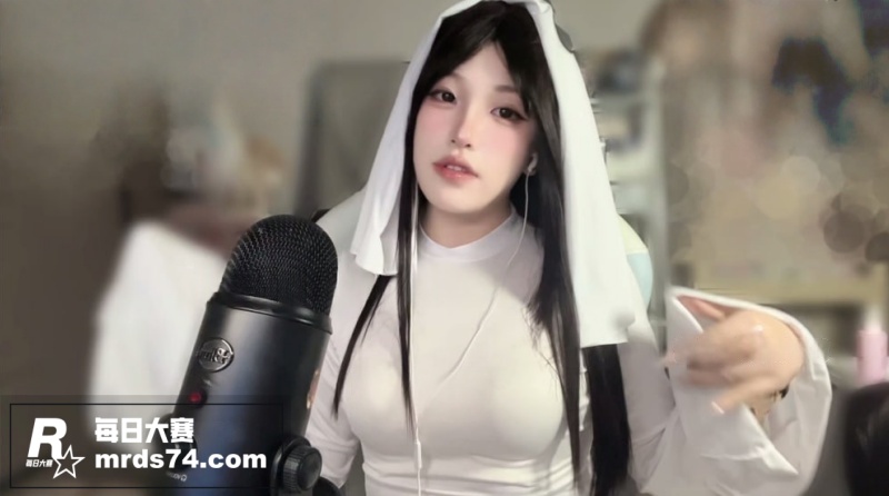 高颜值ASMR性感女相关图片2