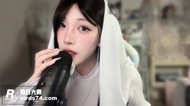 高颜值ASMR性感女相关图片5