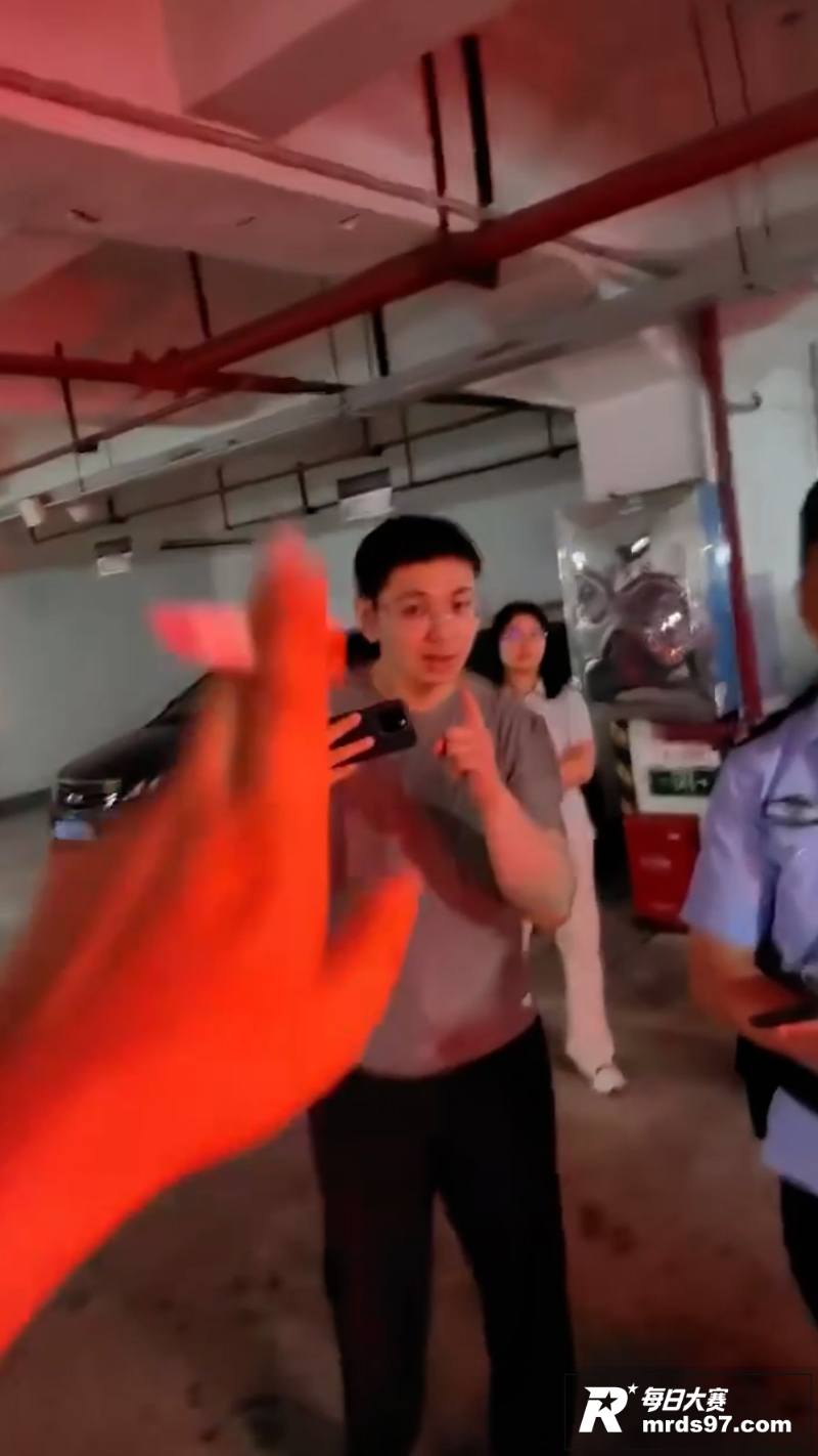 长沙体育局彭慕曦堵车相关图片8