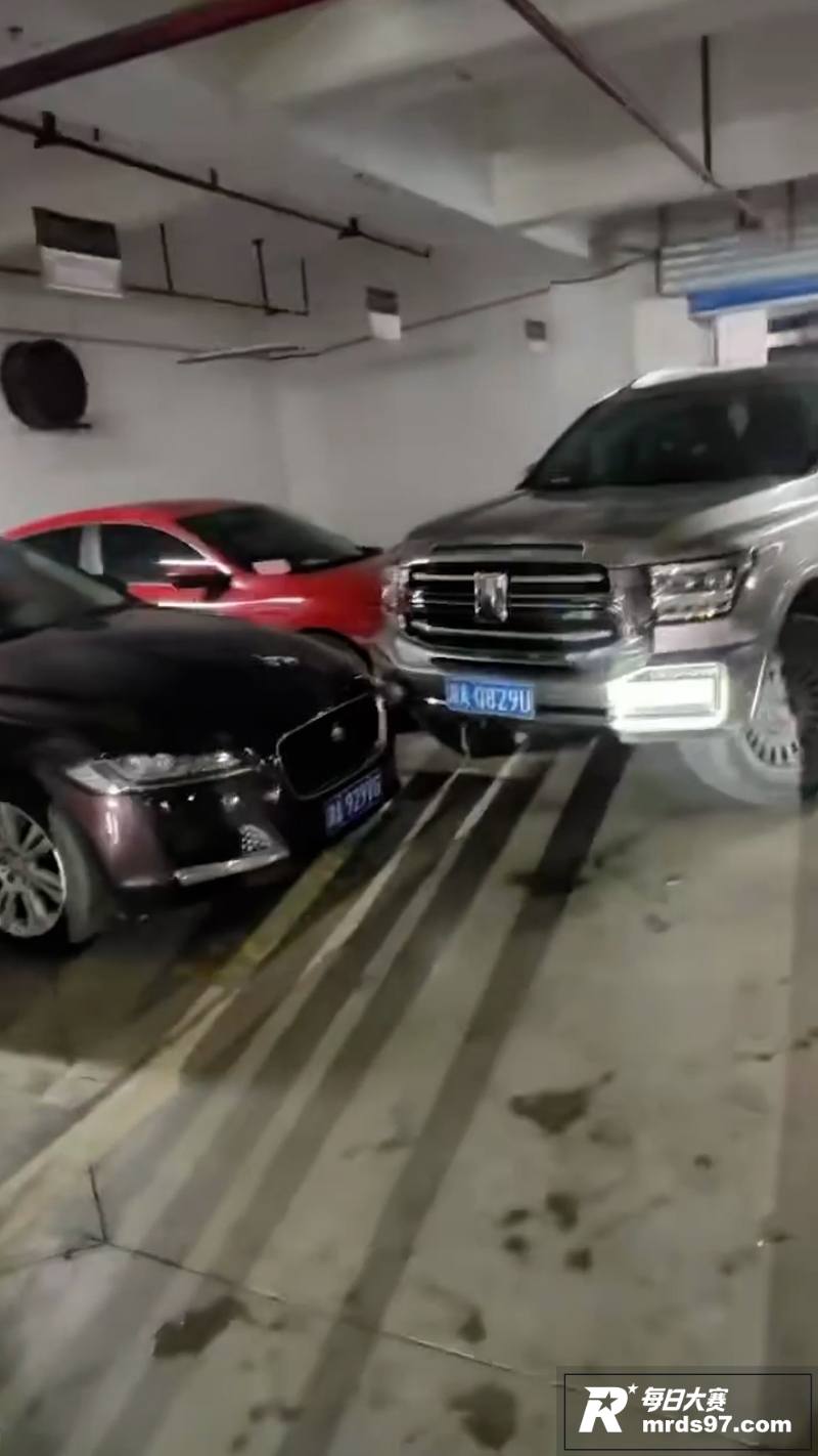 长沙体育局彭慕曦堵车相关图片13