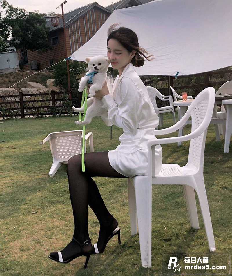 高颜值可爱甜妹 吴语相关图片2