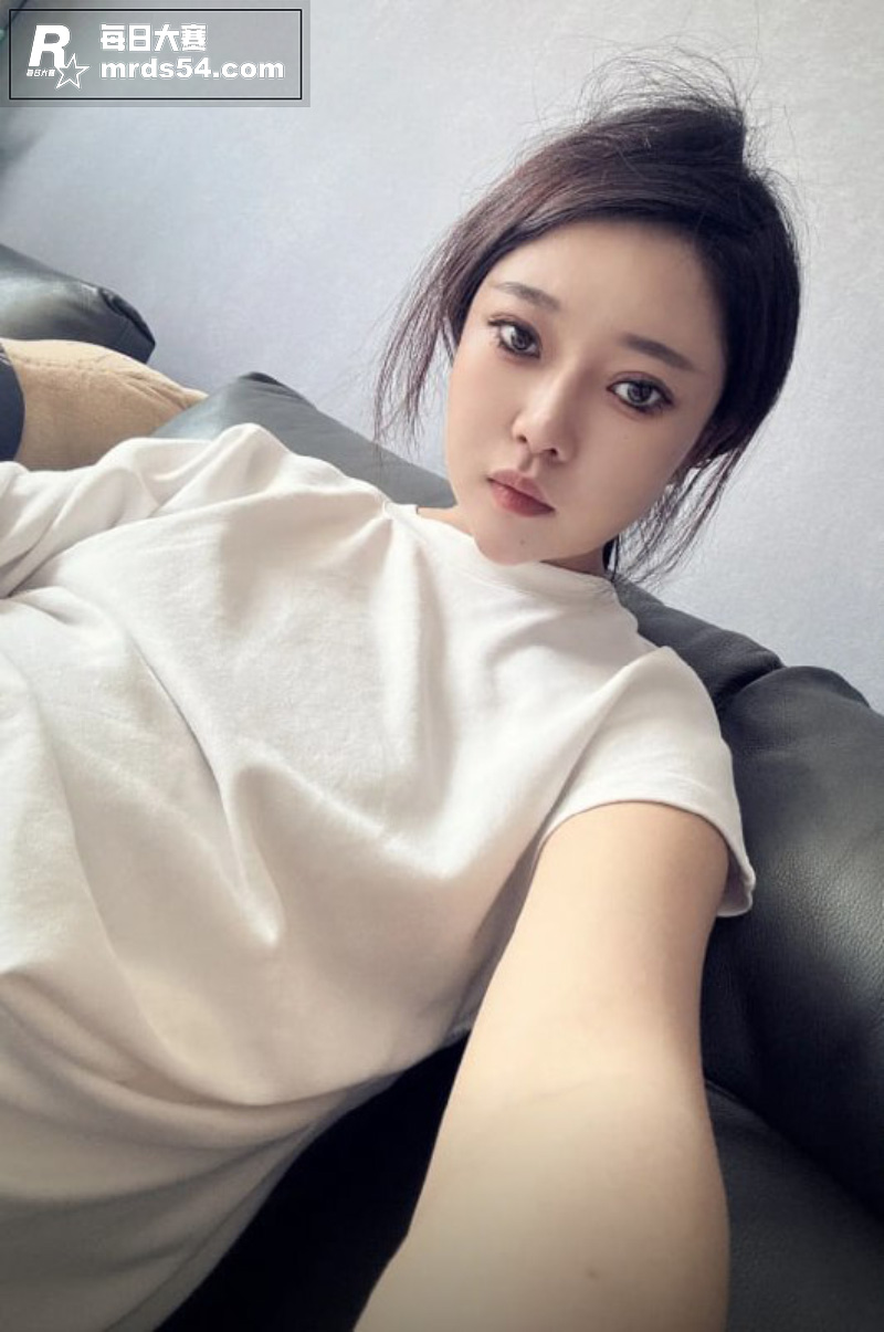 抖音人气网红少妇 冉相关图片2
