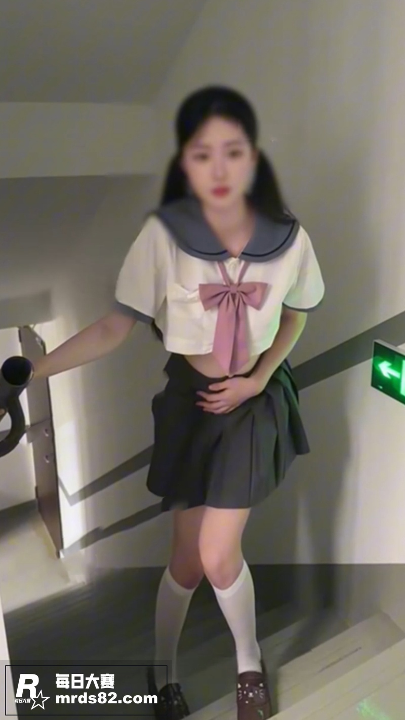 推特播音系反差少女 相关图片3