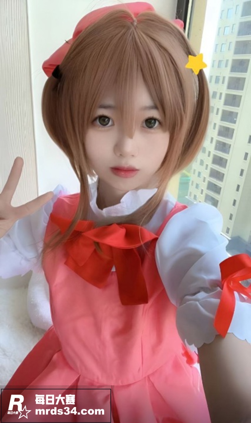 成都东软学院反差学妹相关图片3