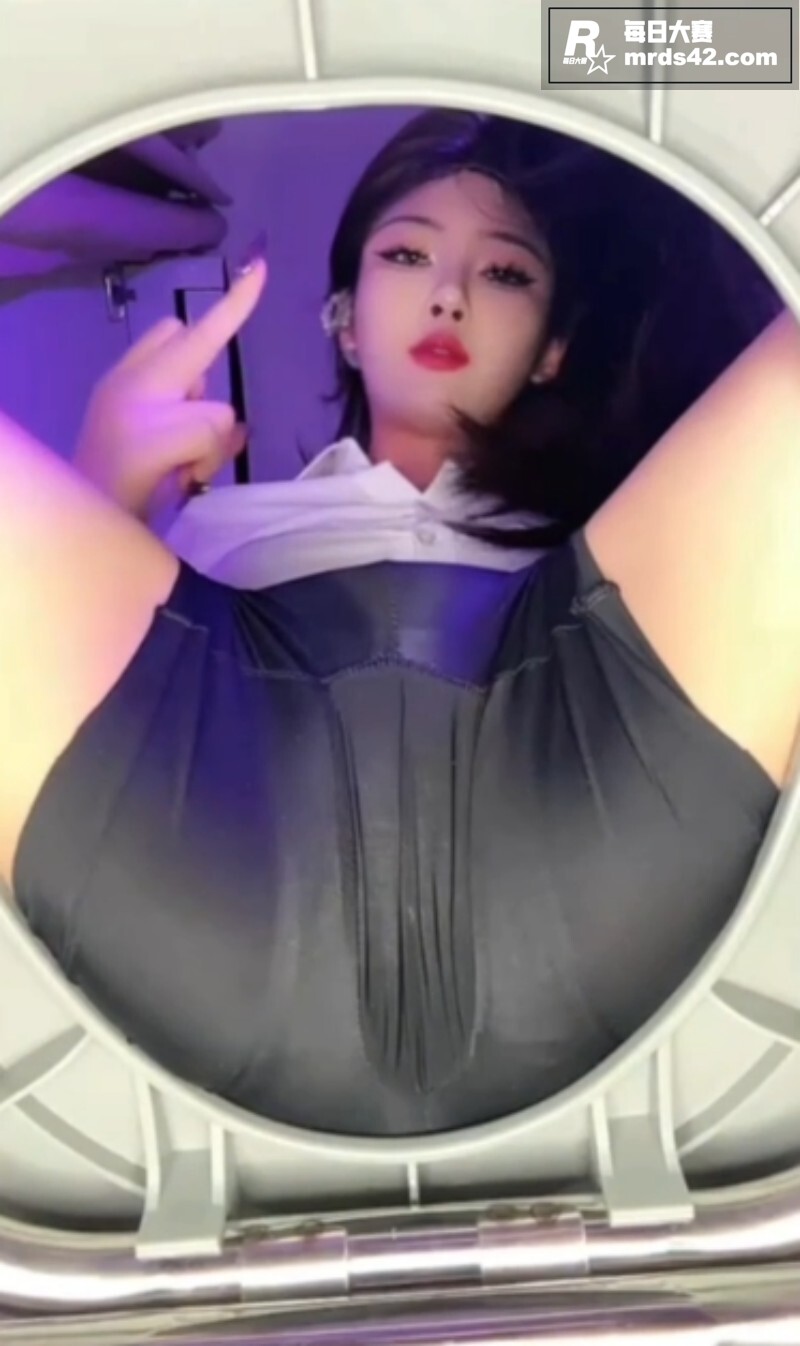 玩物社交御姐女神 司相关图片4