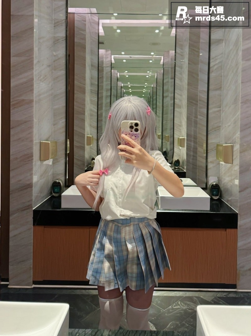 推特双马尾萝莉 幼嫩相关图片8