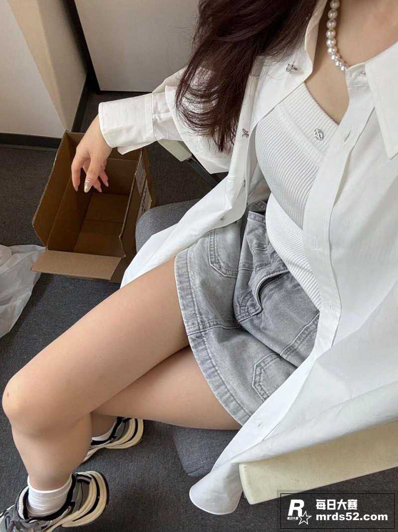 极品女大学生 王晓晓相关图片5
