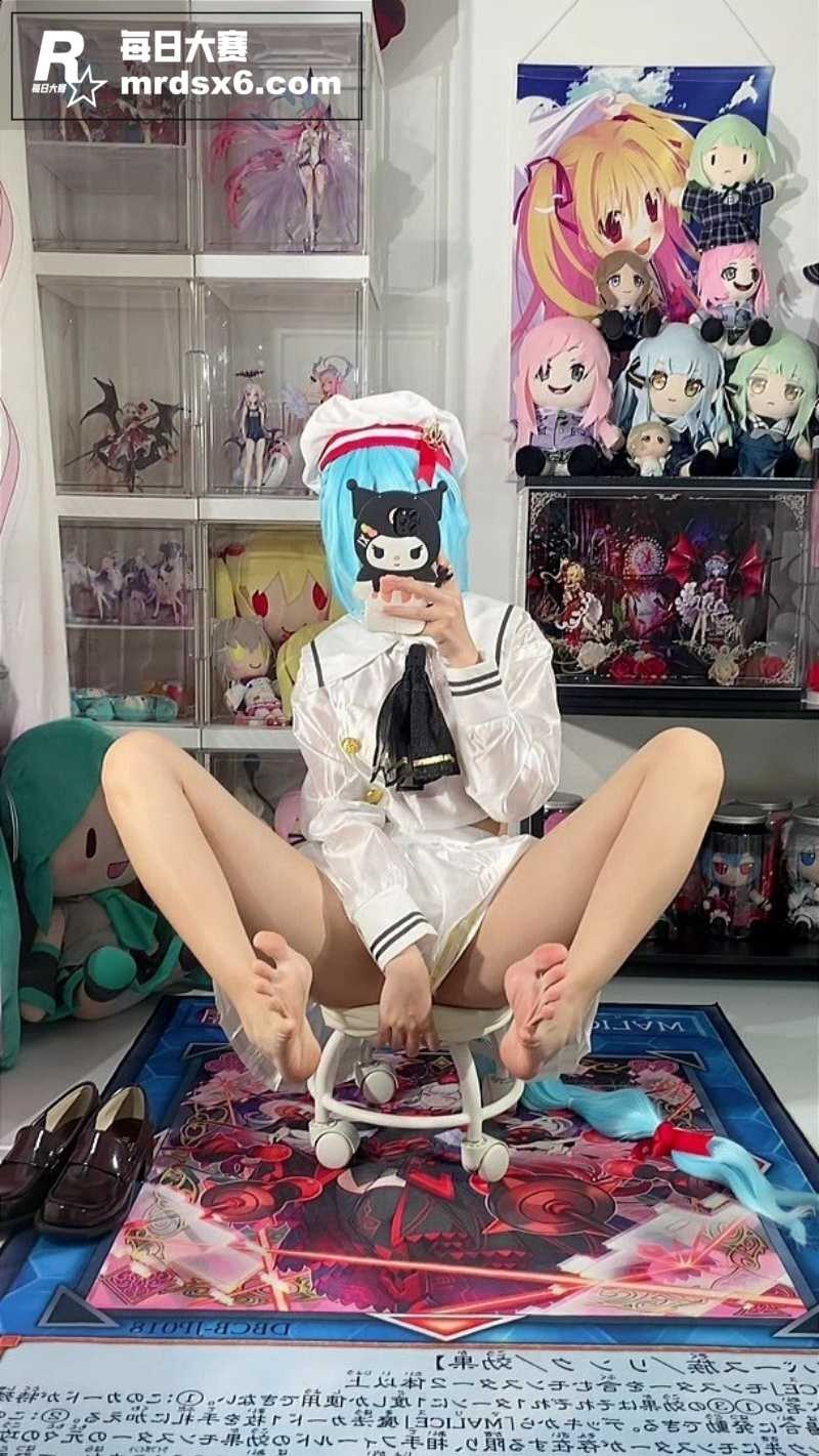 推特二次元萝莉 白栎相关图片3