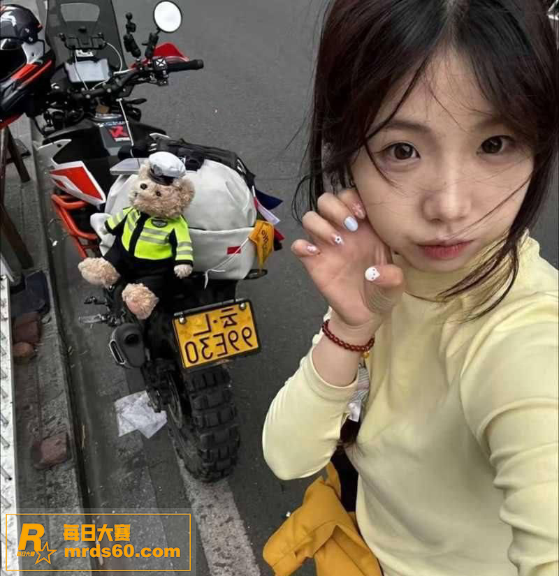 抖音疯求的骑行圈女骑相关图片2