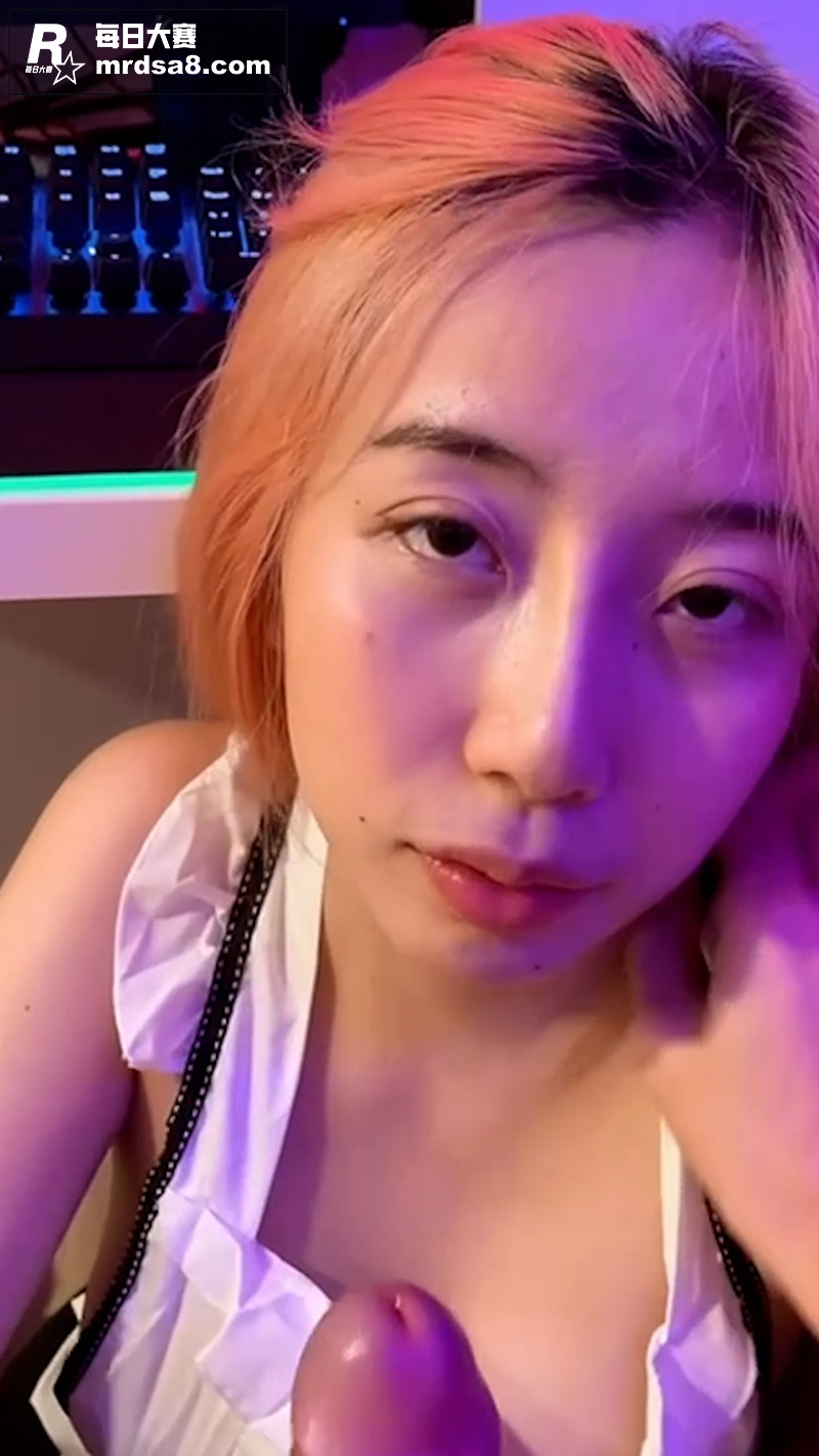 赛友投稿和性瘾母狗女相关图片7