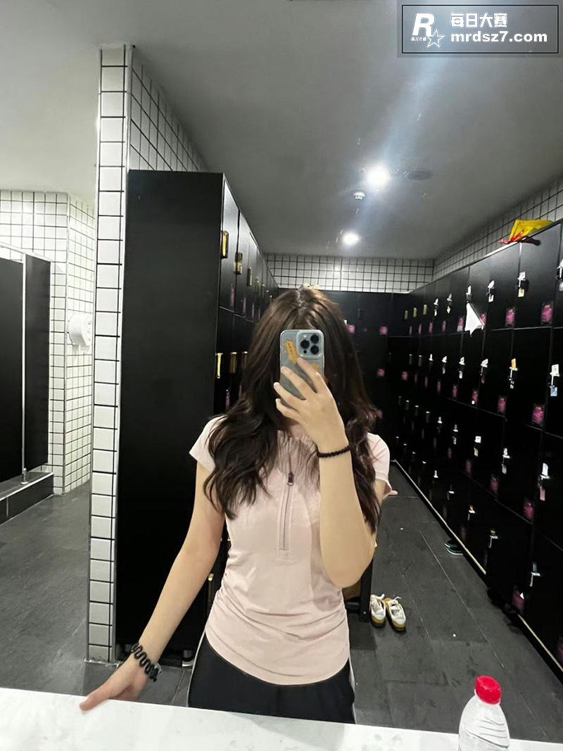 湖北清纯嫩妹 程芷炜相关图片15