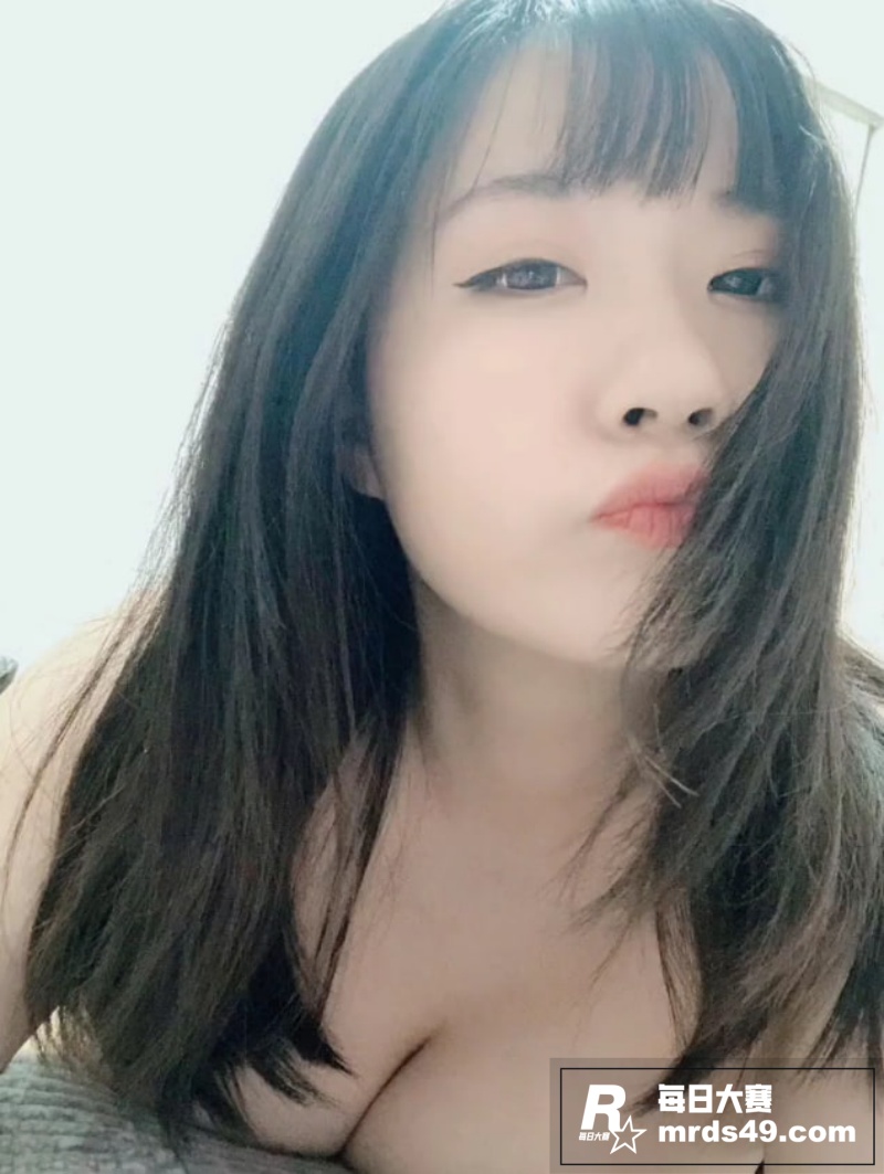 反差巨乳少妇人妻 曹相关图片7