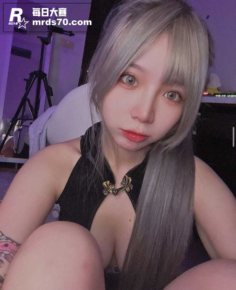 高颜值美少女与男友下相关图片6
