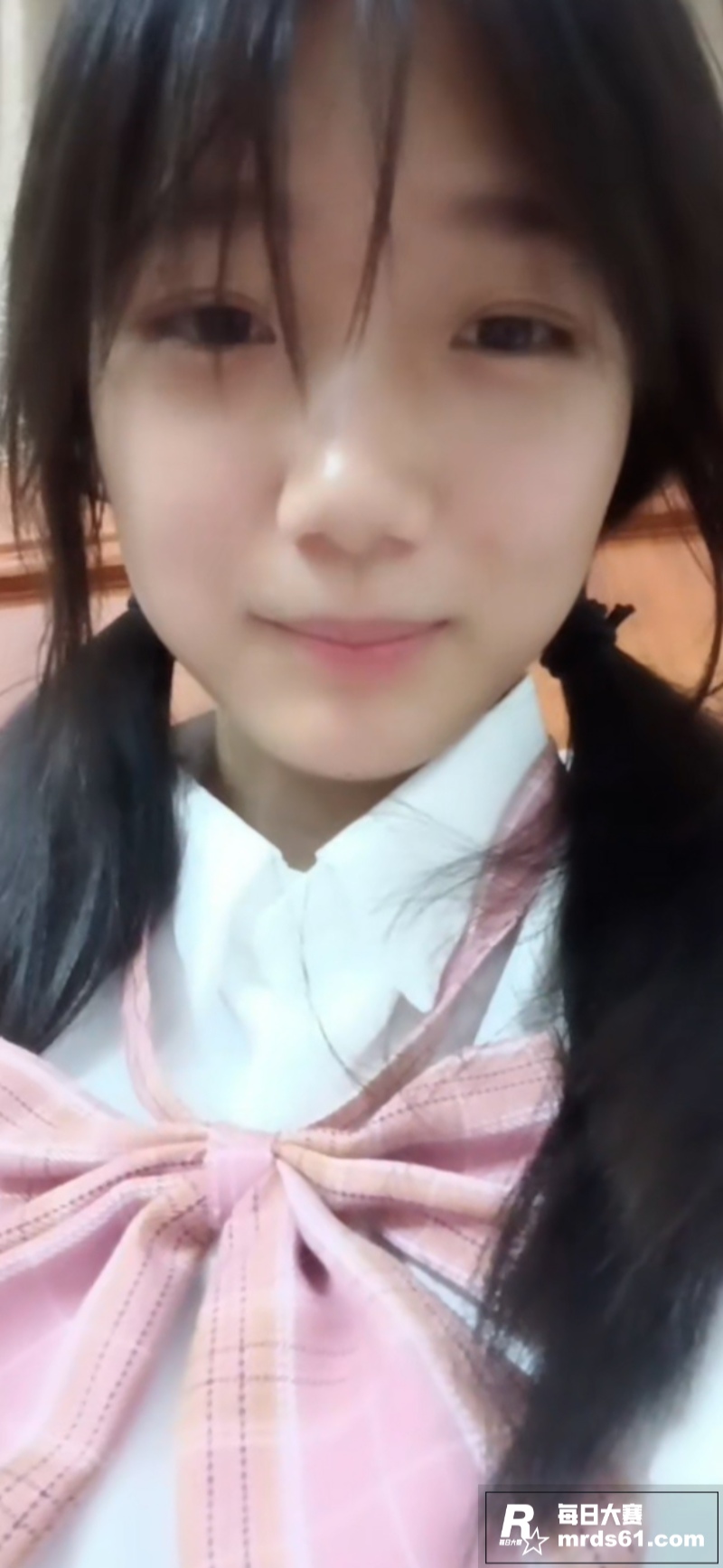 清纯甜美白虎萝莉 小相关图片4